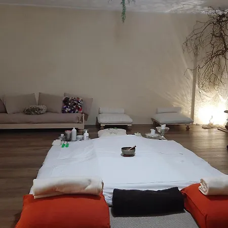 Bed & Breakfast In Principio Vitae - L'infinito Con Tatto 3*