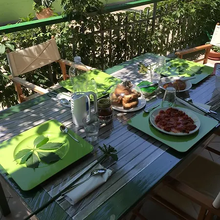 Bed & Breakfast In Principio Vitae - L'infinito Con Tatto